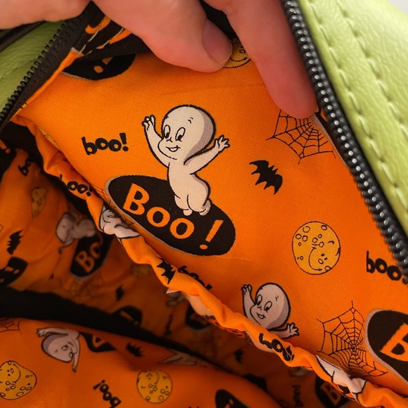 Love Pain & Stitches Stark Raving Handmade - Picture 3 of 5